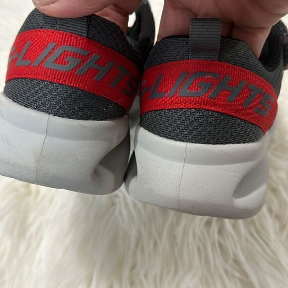 SKECHERS SNEAKERS SIZE 2 - Picture 7 of 9